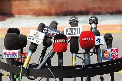 lapdog anatomik media|Lapdog Journalism: The Indian edition .